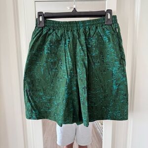 Men’s Outdoor Voices Short With Liner Size Small Color Green